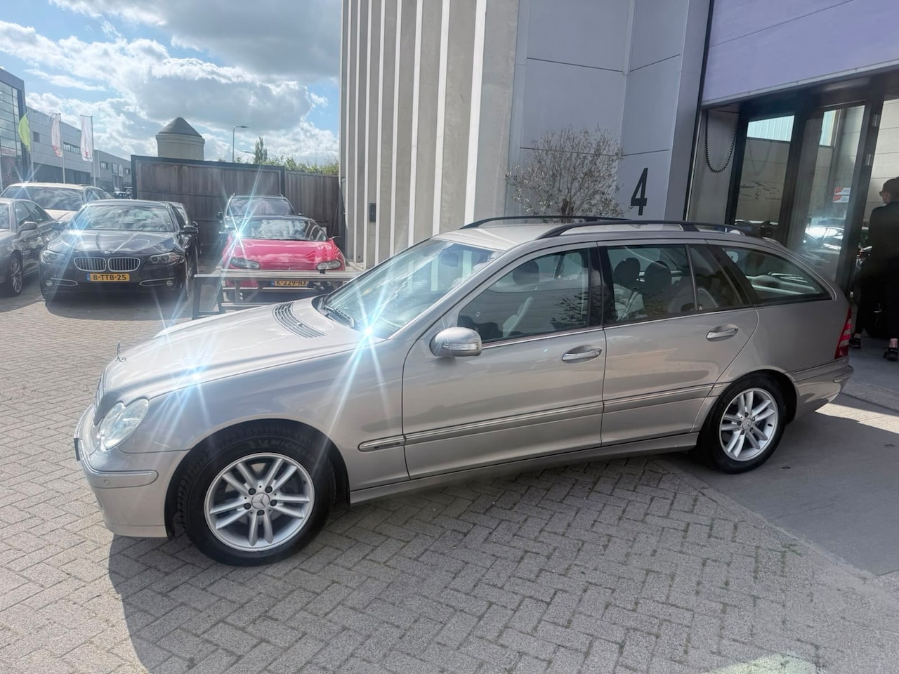 Mercedes-Benz C-klasse Combi - 180 K. Elegance MOOIE AUTO! NAP! INRUIL MOGELIJK! - AutoWereld.nl