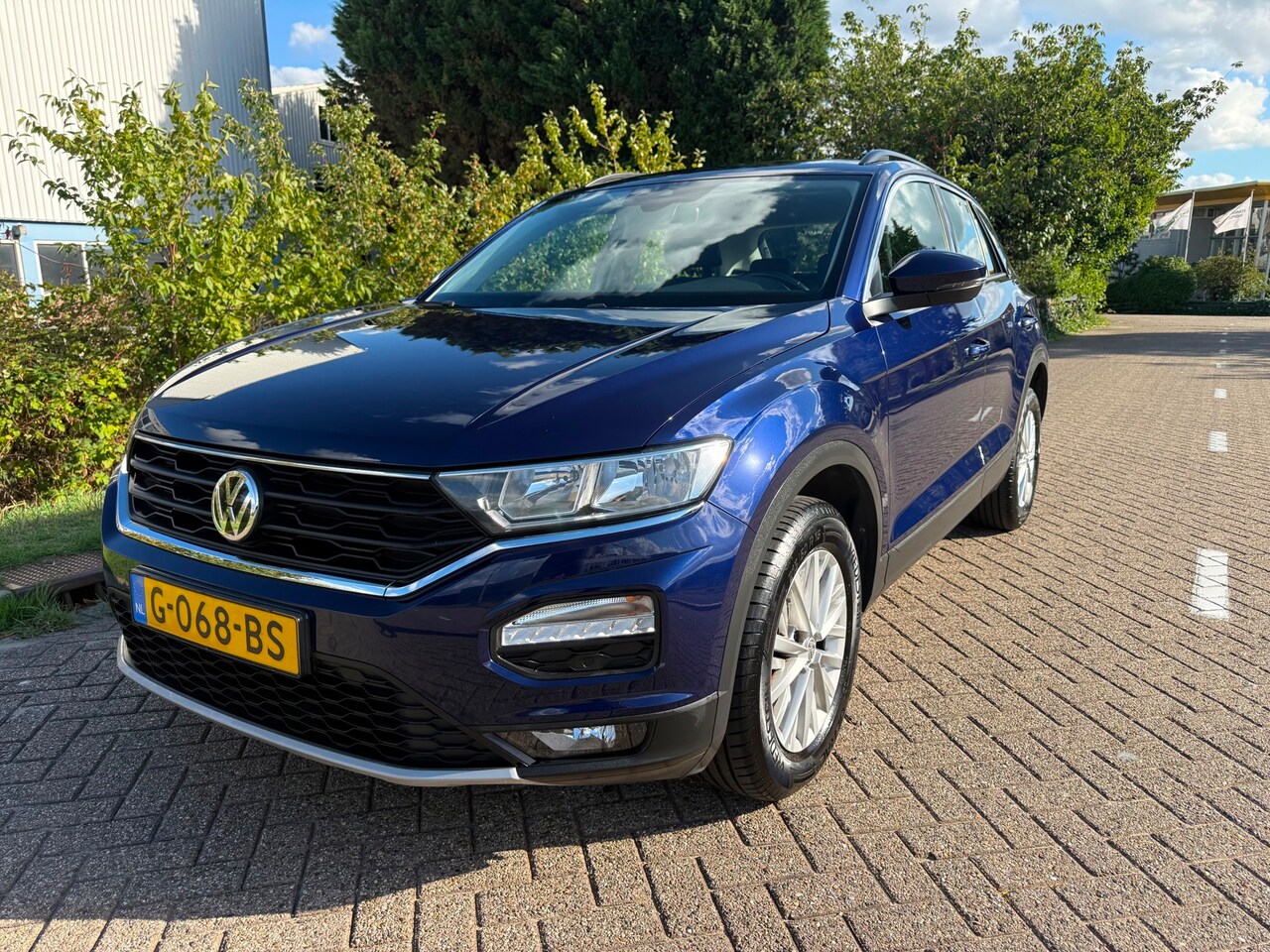 Volkswagen T-Roc - 1.0 TSI Style_AIRCO_NETTE_AUTO - AutoWereld.nl