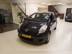 Toyota Yaris - 1.3 VVTi Sol Nieuwe koppeling