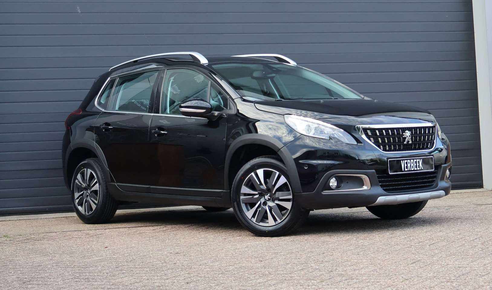 Peugeot 2008 - 1.2 PureTech GT-line Navi/Camera/Leder/PDC/Dealer onderhouden - AutoWereld.nl
