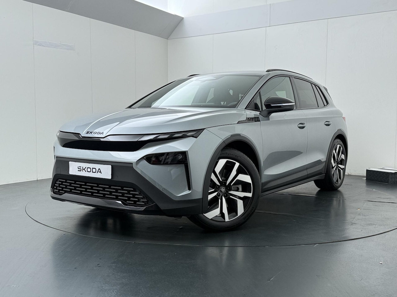 Skoda Elroq - 85 Sportline 286 PK | Led Matrix | - AutoWereld.nl