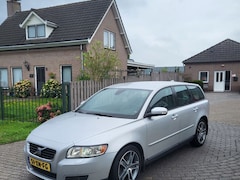 Volvo V50 - 2.4 Facelift, Automaat, Leder, Xen, 2eig, APK10/27