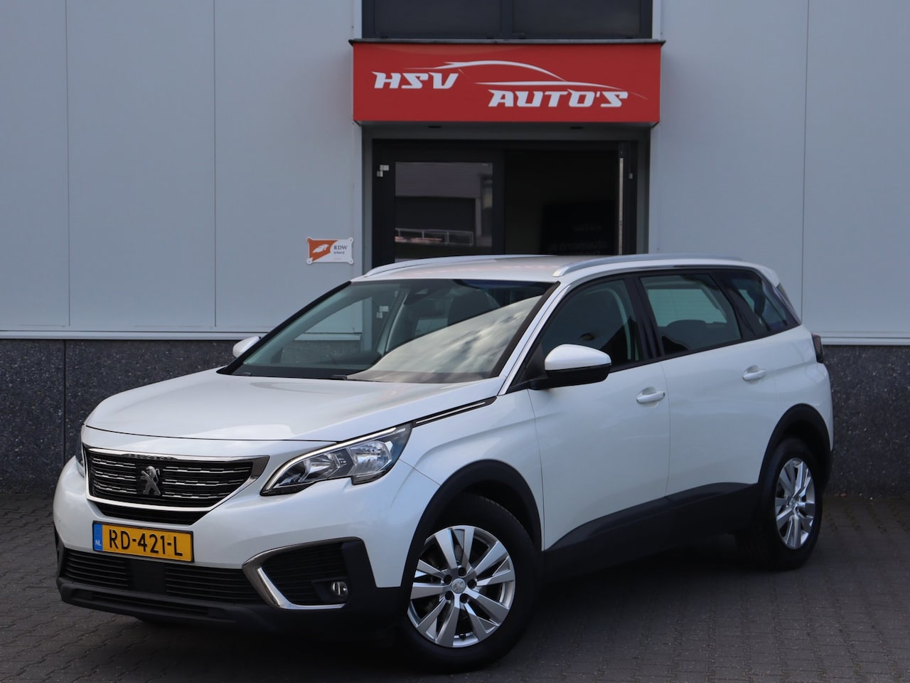 Peugeot 5008 - 1.2 PureTech Blue Lease Executive 1.2 PureTech Blue Lease Executive - AutoWereld.nl