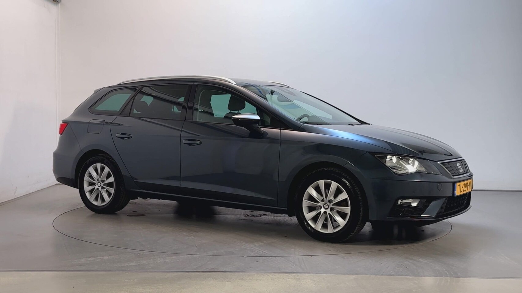SEAT Leon ST - 1.0 EcoTSI Style Business Intense Navigatie DAB+ Parkeersensoren - AutoWereld.nl