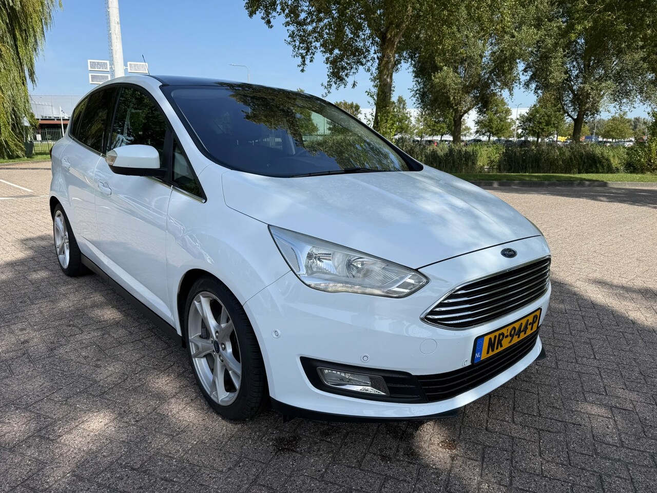 Ford C-Max - 1.0 Titanium 1.0 Titanium - AutoWereld.nl