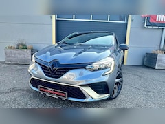 Renault Clio - 1.6 E-Tech Full Hybrid 145 Engineered