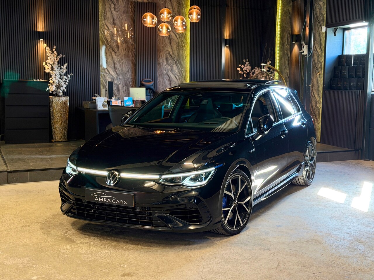 Volkswagen Golf - 2.0 TSI R 4Motion|PANO|AKRA|HUD|MEMORY|FULL!! - AutoWereld.nl