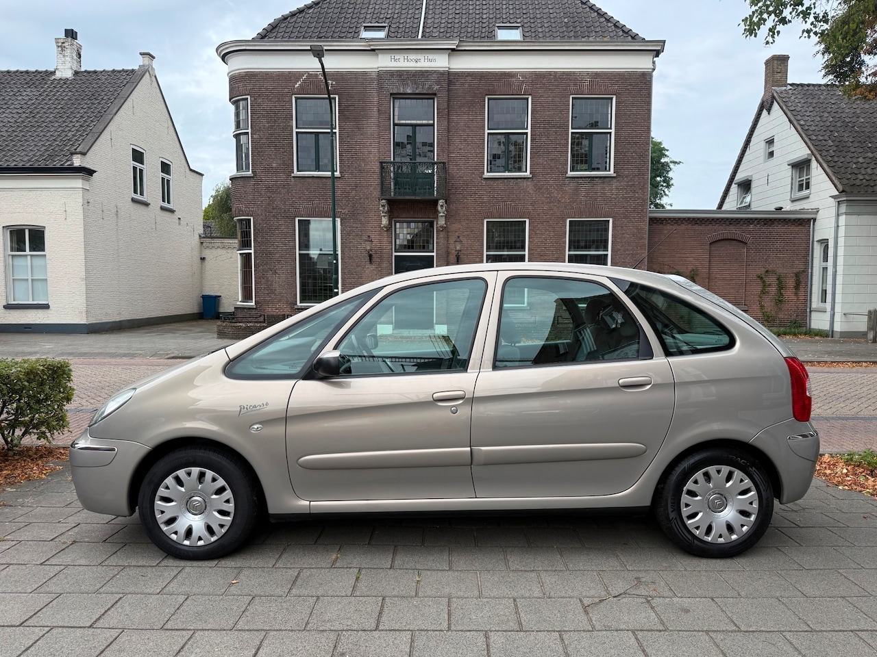 Citroën Xsara Picasso - 2.0i-16V Caractère AUTOMAAT EERSTE EIGENAAR DEALER ONDERHOUDEN - AutoWereld.nl