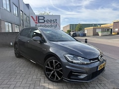 Volkswagen Golf - 1.5 TSI 150PK Highline R-line DSG