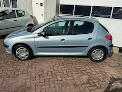 Peugeot 206 - 1.4 X-line