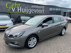Opel Astra Sports Tourer - 1.6 CDTI Business+