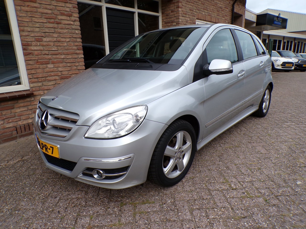 Mercedes-Benz B-klasse - 180 CDI Business Class Automaat / Airco - AutoWereld.nl