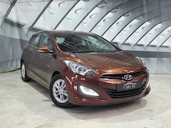 Hyundai i30 - 1.6 GDI i-Vision camera clima navi