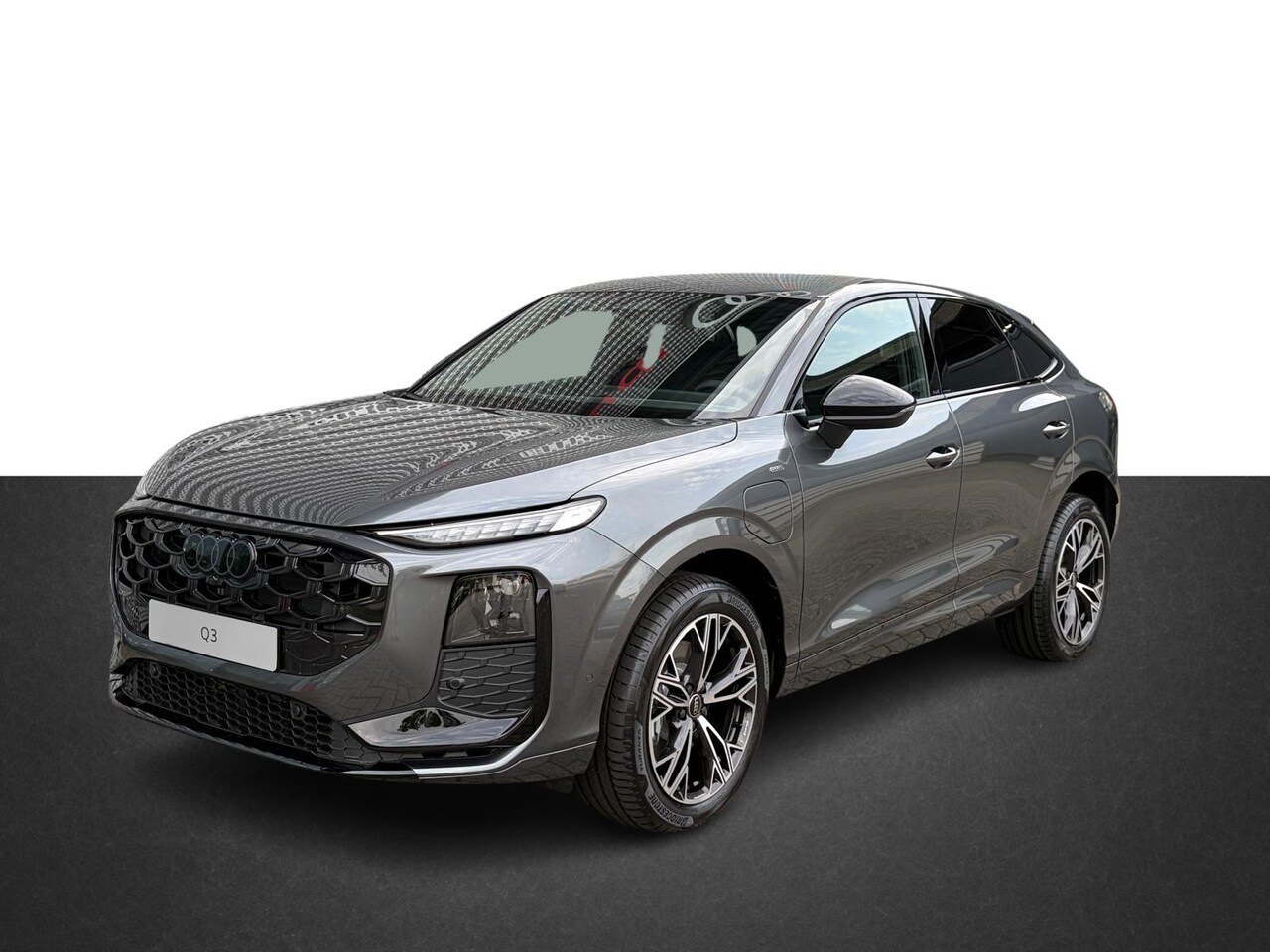 Audi Q3 Sportback - S edition (A3) e-hybrid 200 kW / 272 PK Sportback | Automaat | - AutoWereld.nl