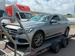 Mercedes-Benz C-klasse Estate - 200 4 matic|Aut|Panorama|Lees Tekst|scheurtje cilinderkop