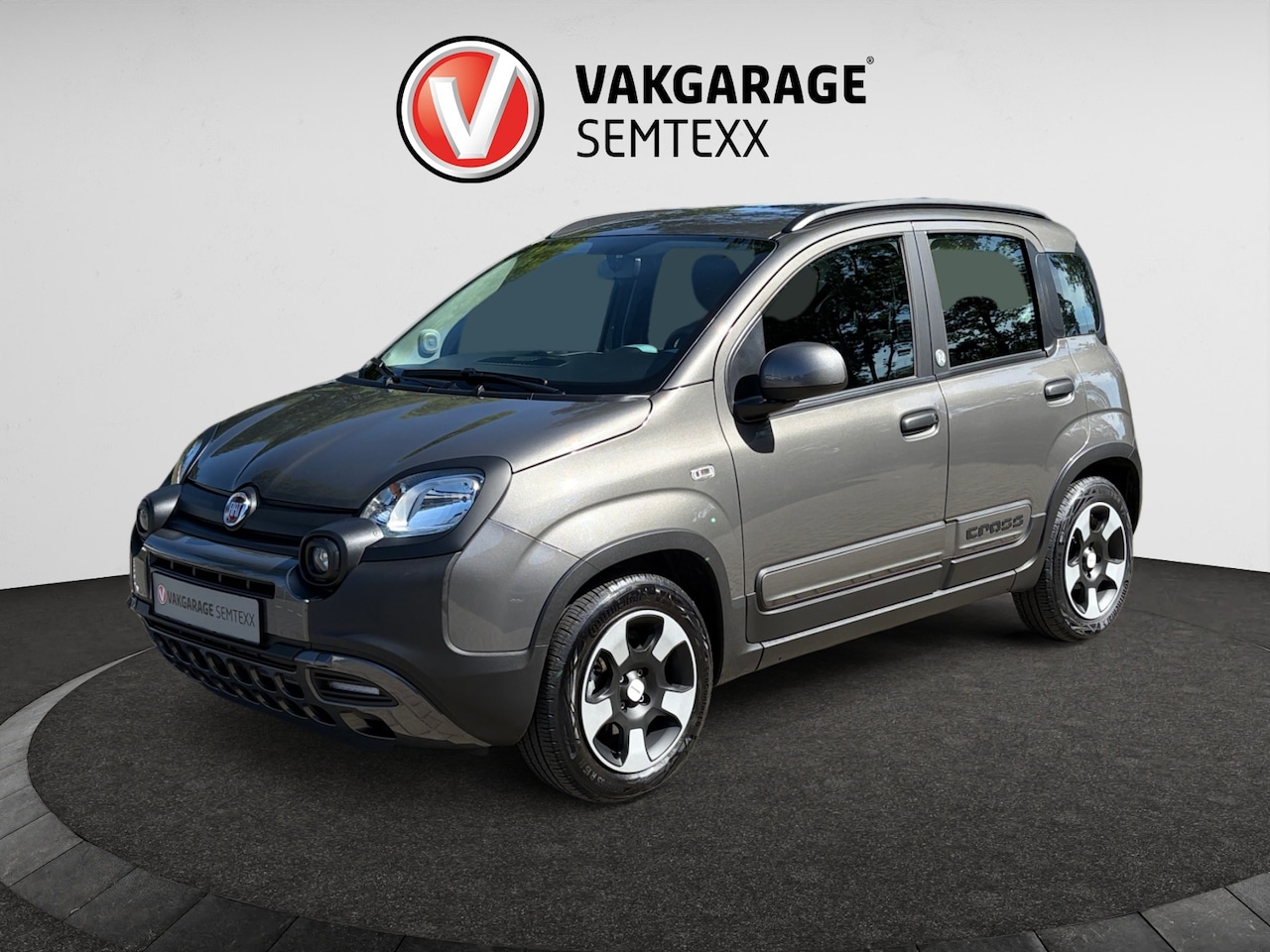 Fiat Panda - 1.0 Hybrid Launch Edition | Slechts 5663 KM!! | 1ste Eigenaar | Orig. NL Auto | Clima | Pa - AutoWereld.nl