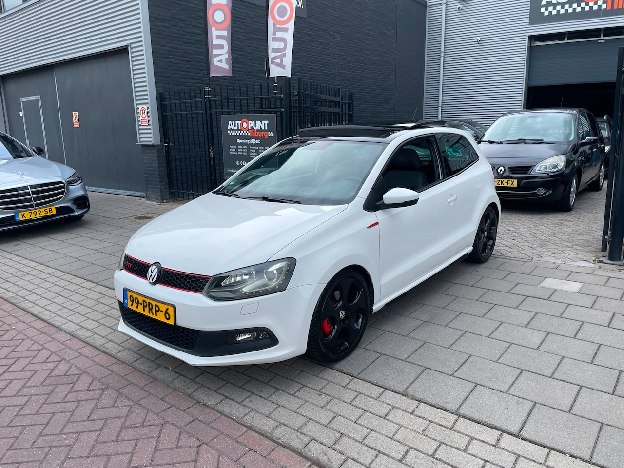 Volkswagen Polo - 1.4 TSI GTI DSG Trekhaak Pano Airco NAP APK - AutoWereld.nl