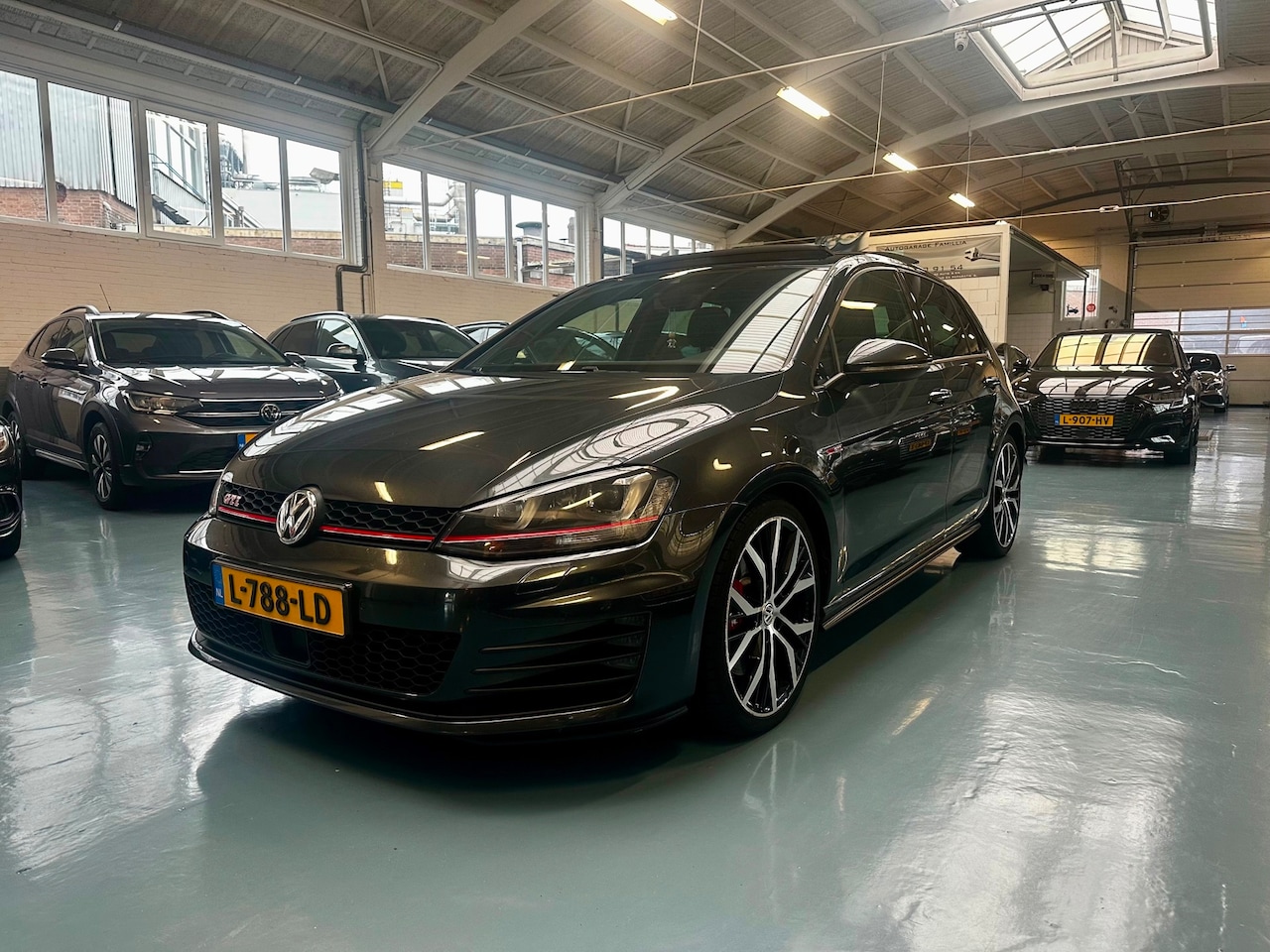 Volkswagen Golf - 2.0 TSI GTI Performance 2.0 TSI GTI Performance - AutoWereld.nl
