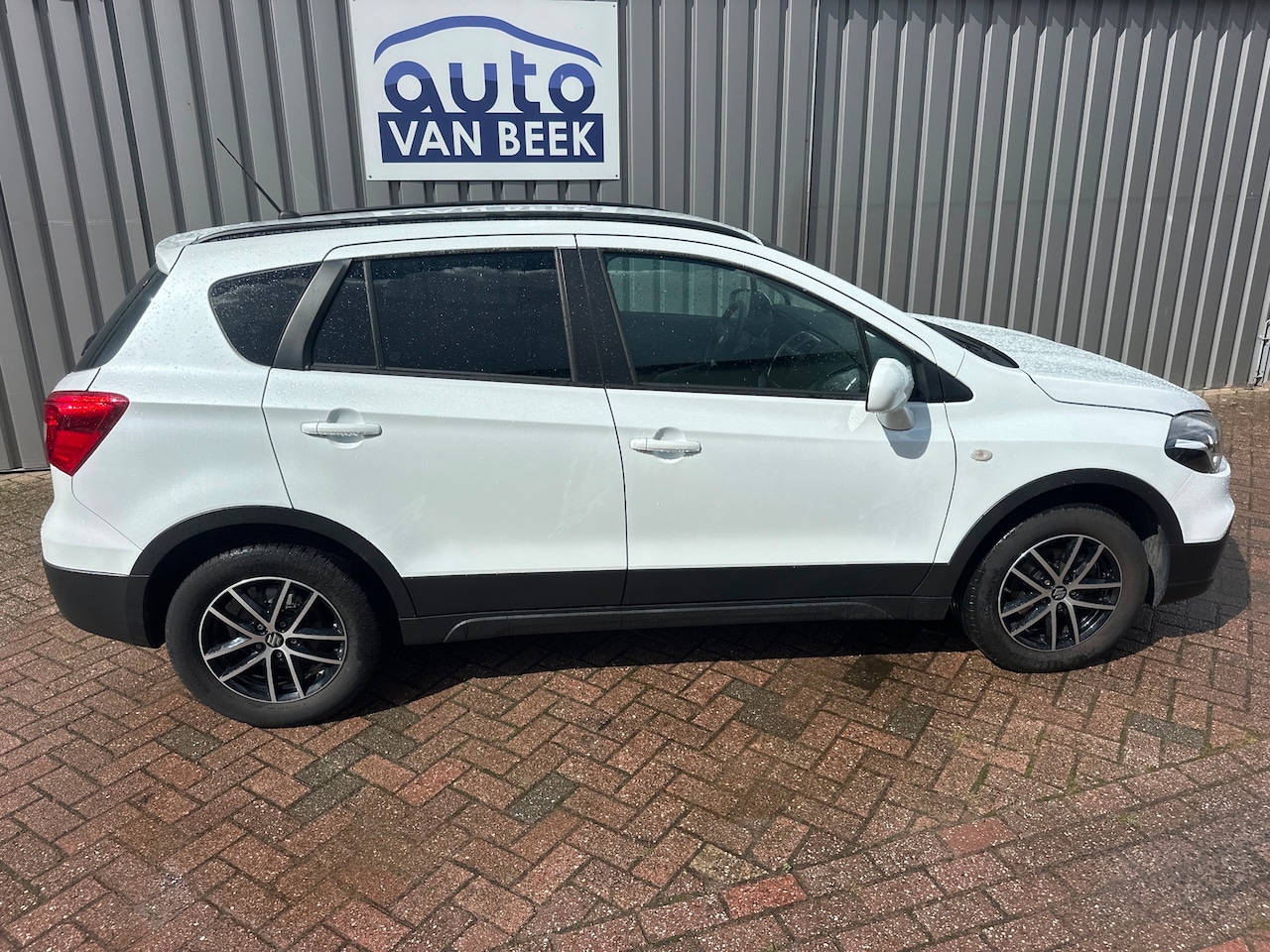 Suzuki S-Cross - 1.4 Boosterjet Comfort Smart Hybrid 1.4 Boosterjet Comfort Smart Hybrid - AutoWereld.nl
