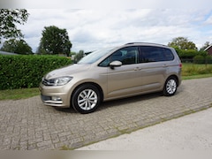 Volkswagen Touran - 1.2 TSI Comfortline 7 persoons