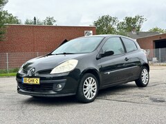 Renault Clio - 1.6-16V Dynamique Cruise*Airco*Trekhaak*NAP*LM velgen*APK