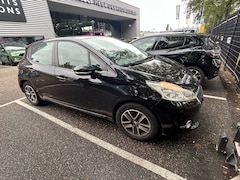 Peugeot 208 - 1.2 VTi Envy navi LM 4-deurs org NL