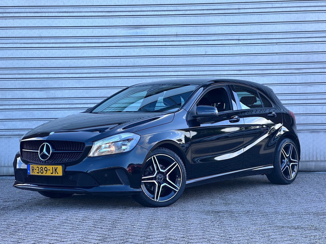 Mercedes-Benz A-klasse - 160 Prestige|Navigatie|Parkeersensoren - AutoWereld.nl