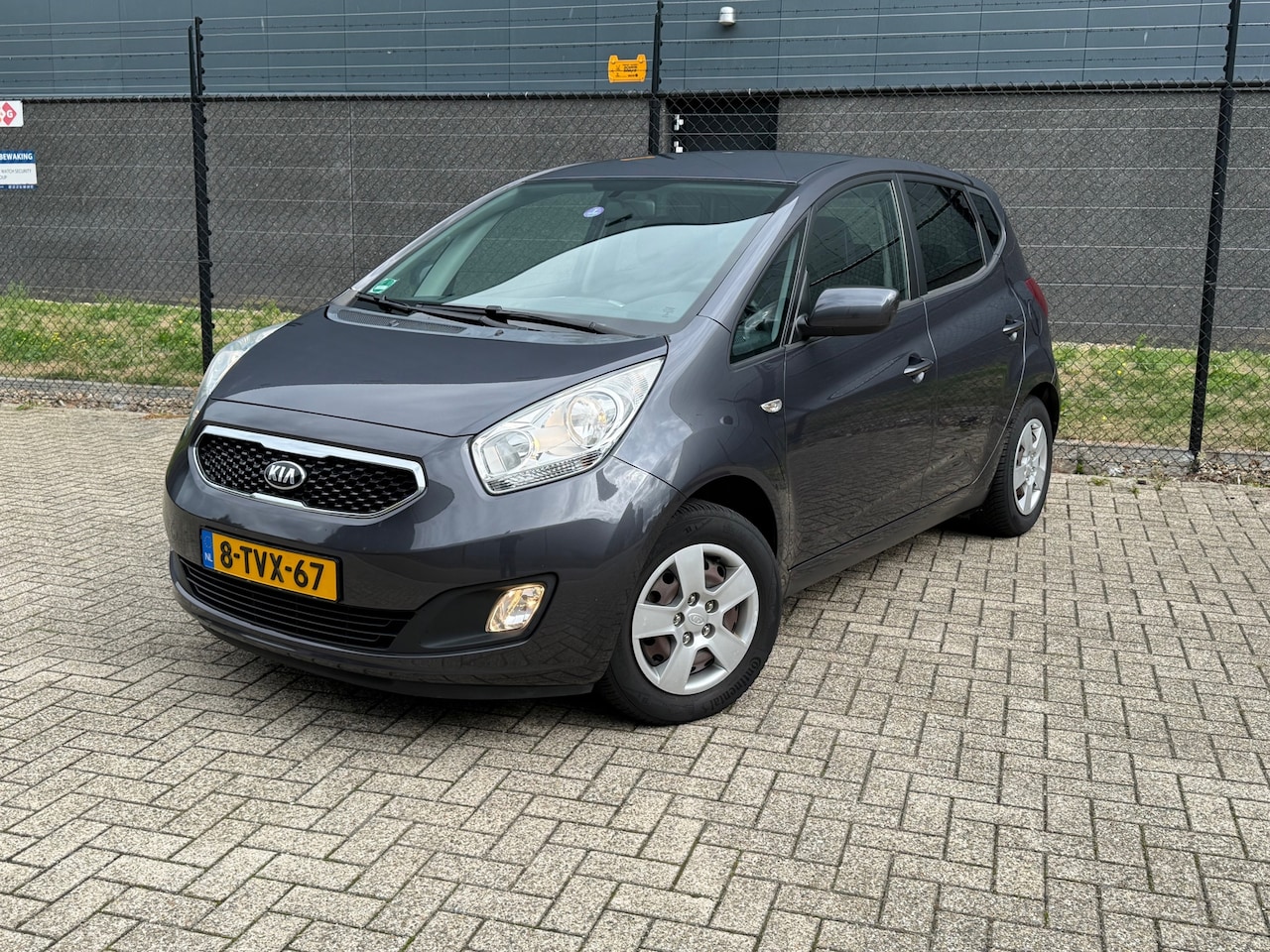 Kia Venga - 1.4 CVVT 20th Anniversary |Navigatie| |CruiseControl| |Camera| - AutoWereld.nl