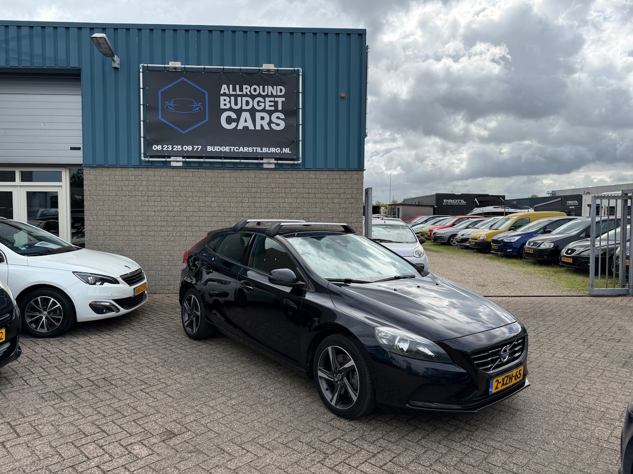 Volvo V40 - 2.0 D4 Momentum Business 2.0 D4 Momentum Business - AutoWereld.nl