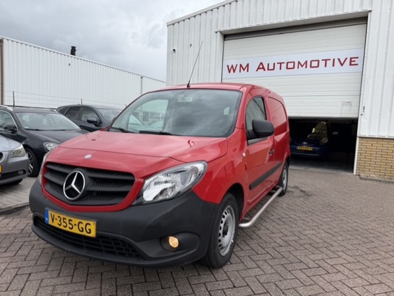 Mercedes-Benz Citan - 108 CDI BlueEFFICIENCY AIRCO APK T/M 17-5-2027 - AutoWereld.nl
