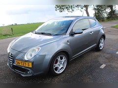 Alfa Romeo MiTo - 1.4 T // AUTOMAAT // Distinctive