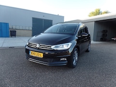 Volkswagen Touran - 1.5 TSI Highline TREKHAAK OPTIE'S 2025