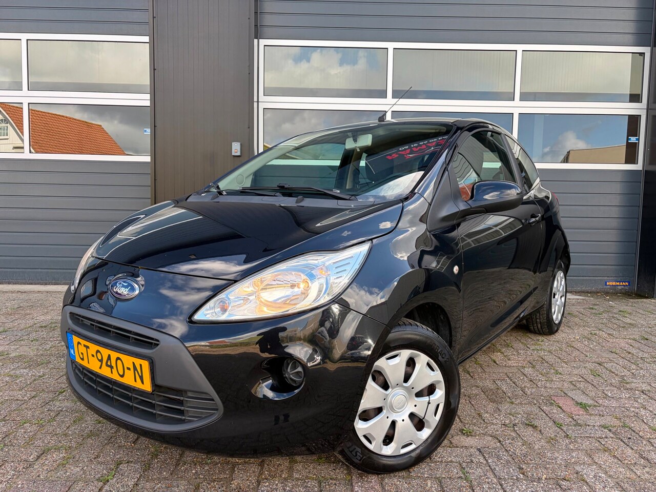 Ford Ka - 1.2 Style start/stop|Airco|Zeer nette auto!!| - AutoWereld.nl