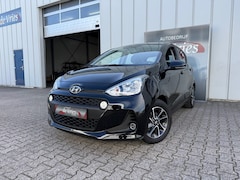 Hyundai i10 - 1.2 i-Premium / Airco / Navi / Cruise control / Stuurverw. / Stoelverw. /