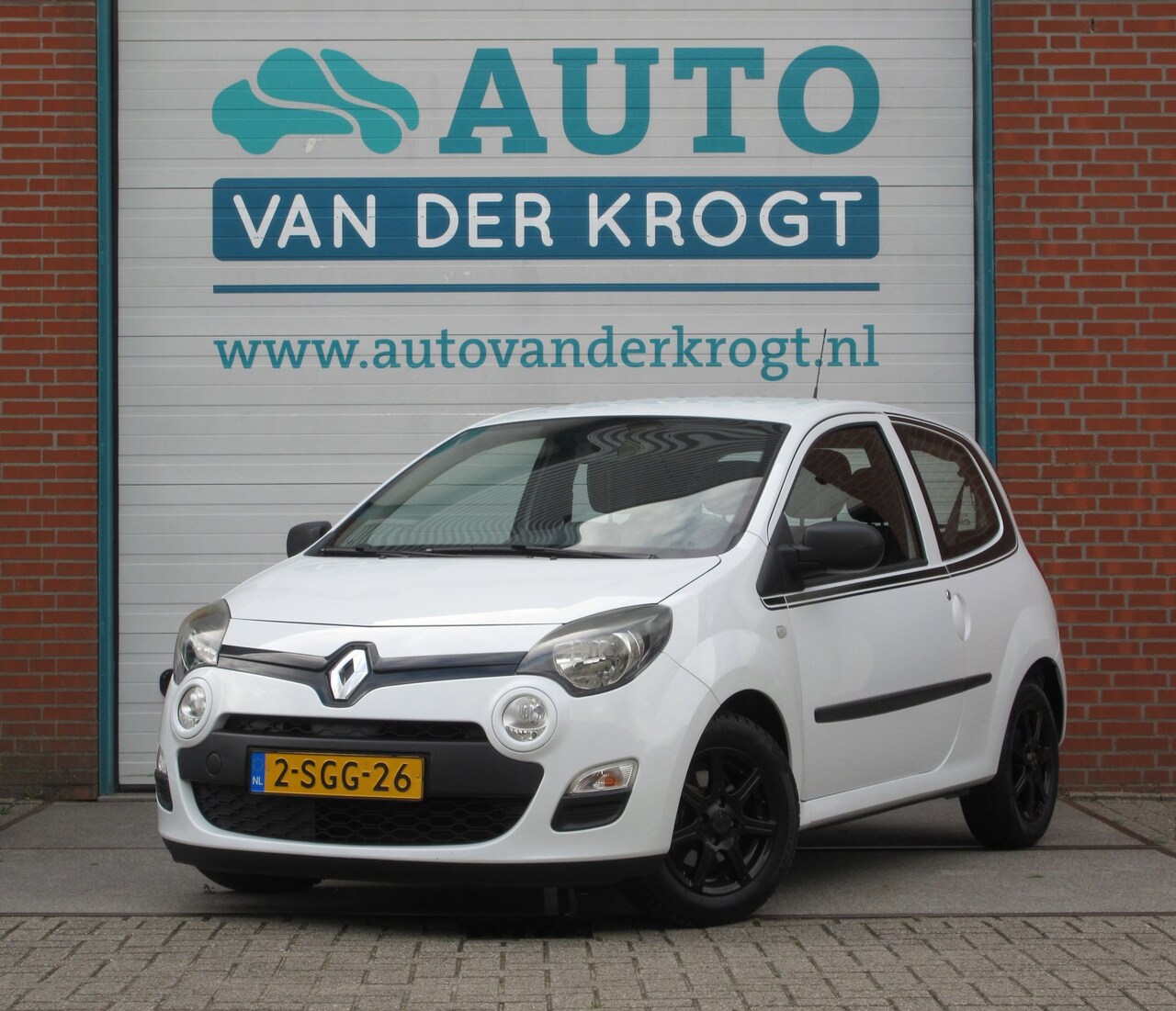 Renault Twingo - 1.2 16V Parisienne 1.2 16V Parisienne, Airco, LM, NL auto, APK 9-27 - AutoWereld.nl