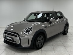 MINI 5-Deurs - 1.5 Cooper Business Edition NAVIGATIE | PARKEERSENSOREN ACHTER | CLIMATE CONTROL