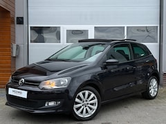 Volkswagen Polo - 1.2 Pano/Carplay/Cruise/Climate/Stoelvw