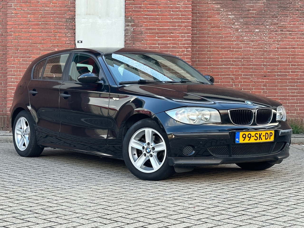 BMW 1-serie - 118i|5DRS|AIRCO|CRUISE|NAP| - AutoWereld.nl