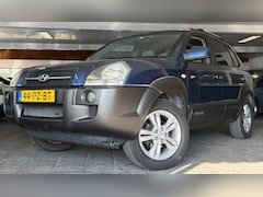 Hyundai Tucson - 2.0i 4WD Style|NAP|NweAPK|Airco|CruiseControl|Trekhaak|Elekramen