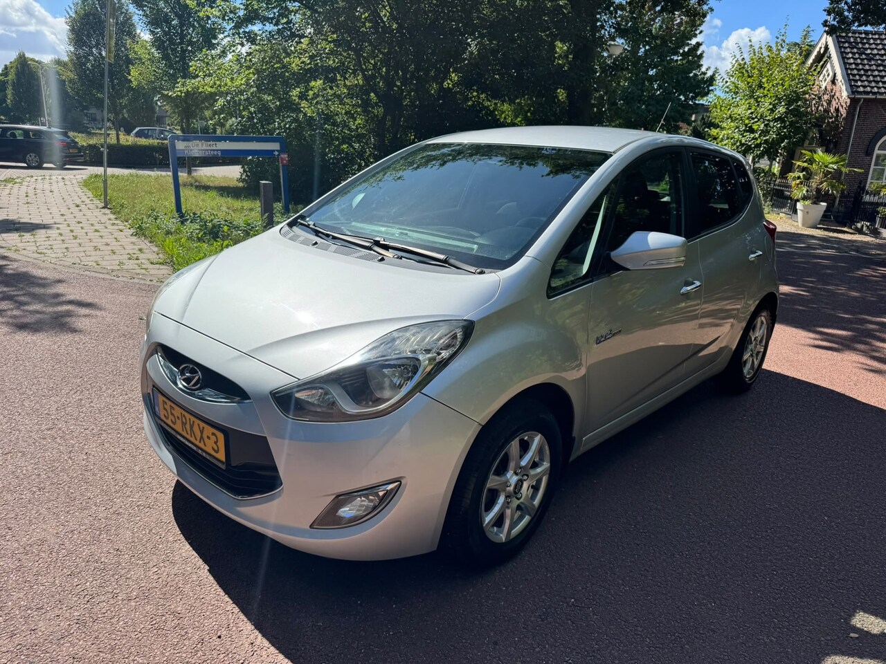 Hyundai ix20 - 1.4i i-Motion / Airco / Aux / NAP / Apk / Lm / Led / - AutoWereld.nl