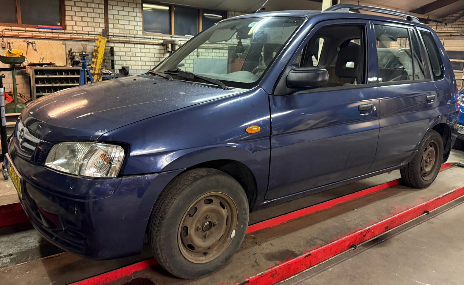 Mazda Demio - 1.3 Comfort|NAP|Exportprice!|Airco|Trekhaak|5Deurs| - AutoWereld.nl