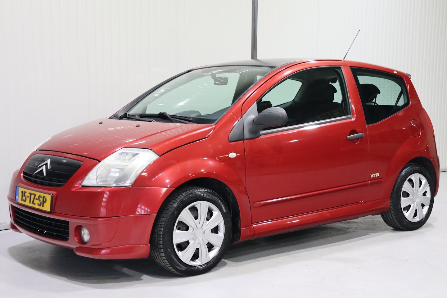 Citroën C2 - 1.4i Ligne Prestige AUTOMAAT - NETTE STAAT - RIJDT PRIMA! - AutoWereld.nl