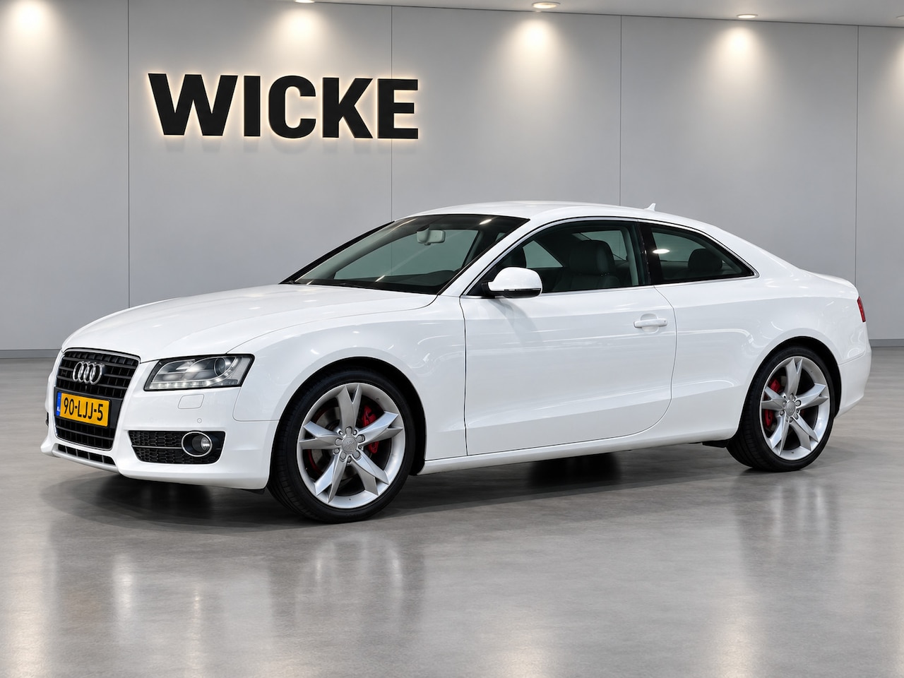 Audi A5 Coupé - 2.0 TFSI Pro Line 180 PK Automaat Xenon Navigatie - AutoWereld.nl