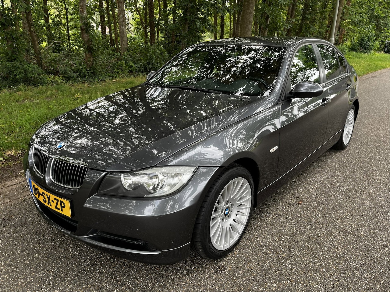 BMW 3-serie - 320i Graphite 320i Graphite - AutoWereld.nl