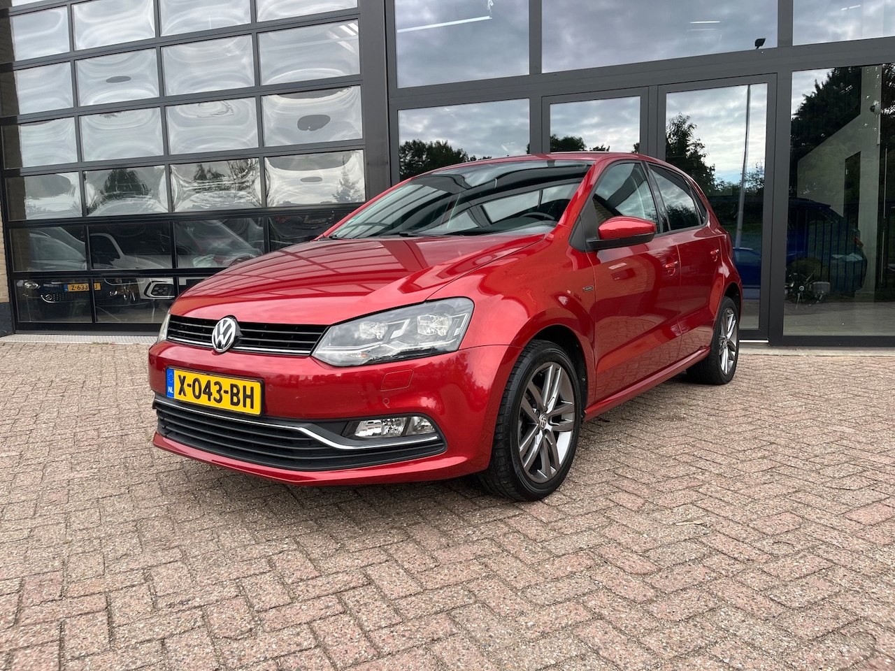 Volkswagen Polo - 1.0 Comfortline 1.0 Comfortline , Lounge ,Nwe APK - AutoWereld.nl