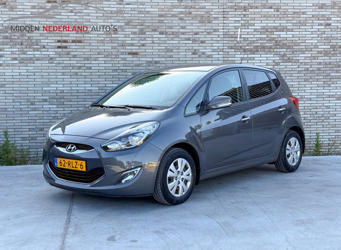 Hyundai ix20 - 1.6i i-Motion * APK 2027 * AUTOMAAT * NAP PAS * STOEL/STUUR VERWARMING * - AutoWereld.nl