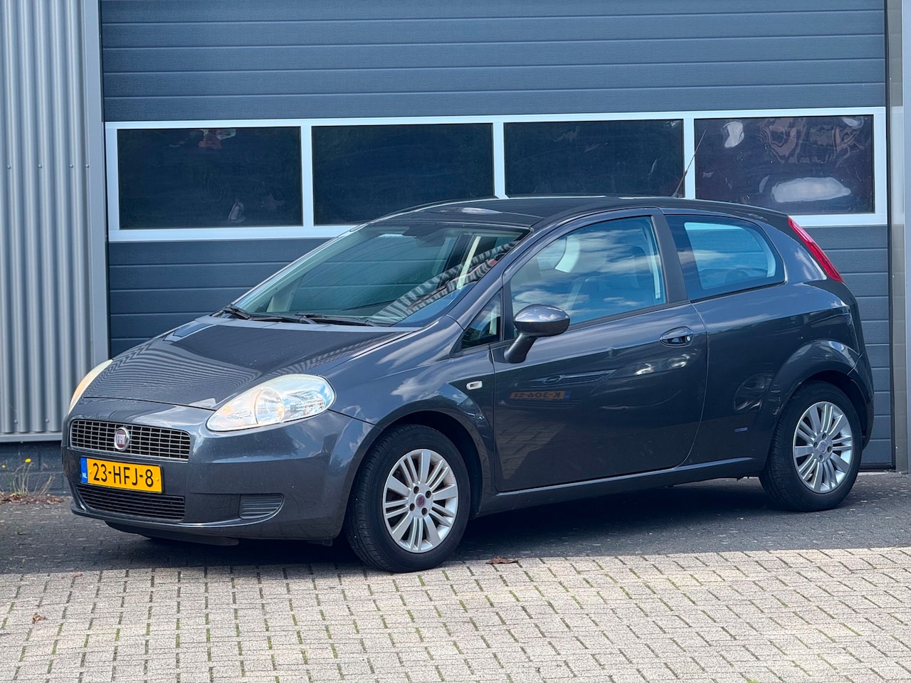 Fiat Grande Punto - 1.2 Dynamic 1e EIG|PANO|NAP|NWE APK - AutoWereld.nl