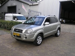 Hyundai Tucson - 2.0i Style Executive 176 d km nap airco APK