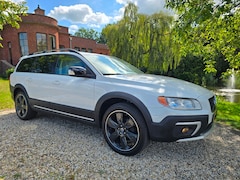 Volvo XC70 - 3.2 Summum AUT/leer/DAK/trekhaak