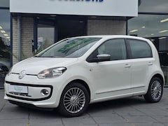 Volkswagen Up! - 1.0 Cheer up – Automaat – Navigatie – Parkeersensoren – 5-deurs